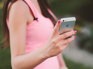 Apple Will Stop Listening To Siri Recordings For Now